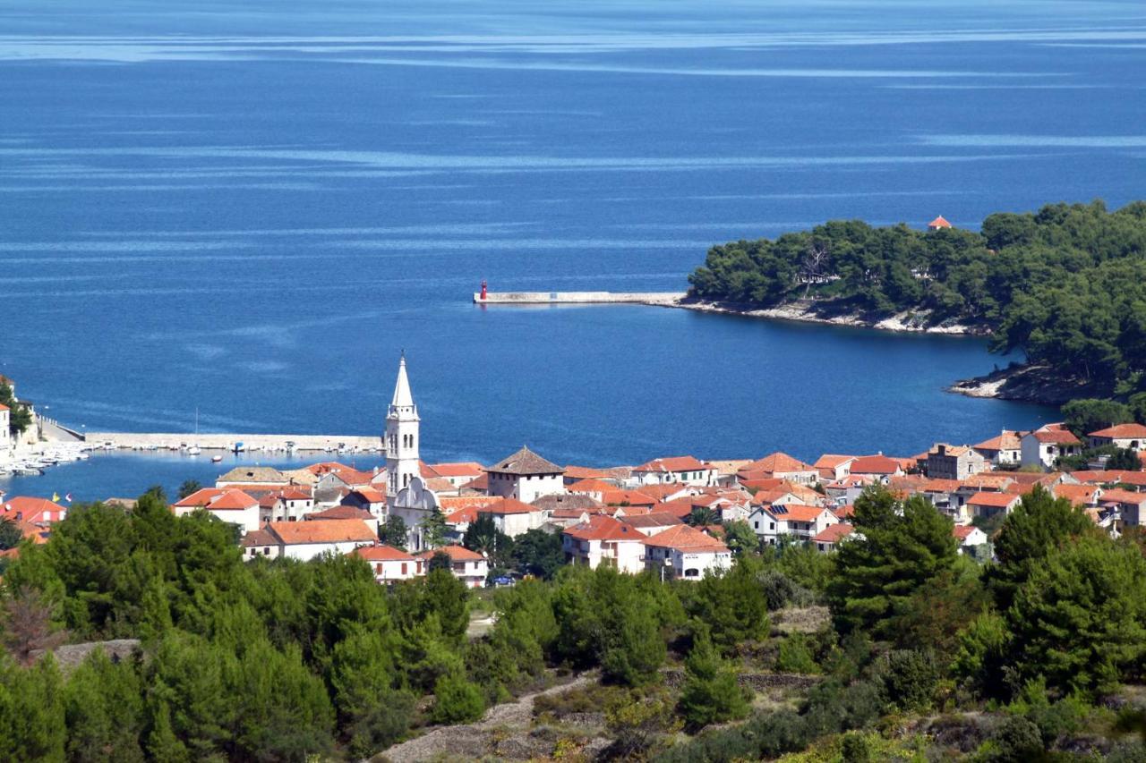 Apartments With A Parking Space Jelsa, Hvar - 8713 Kültér fotó